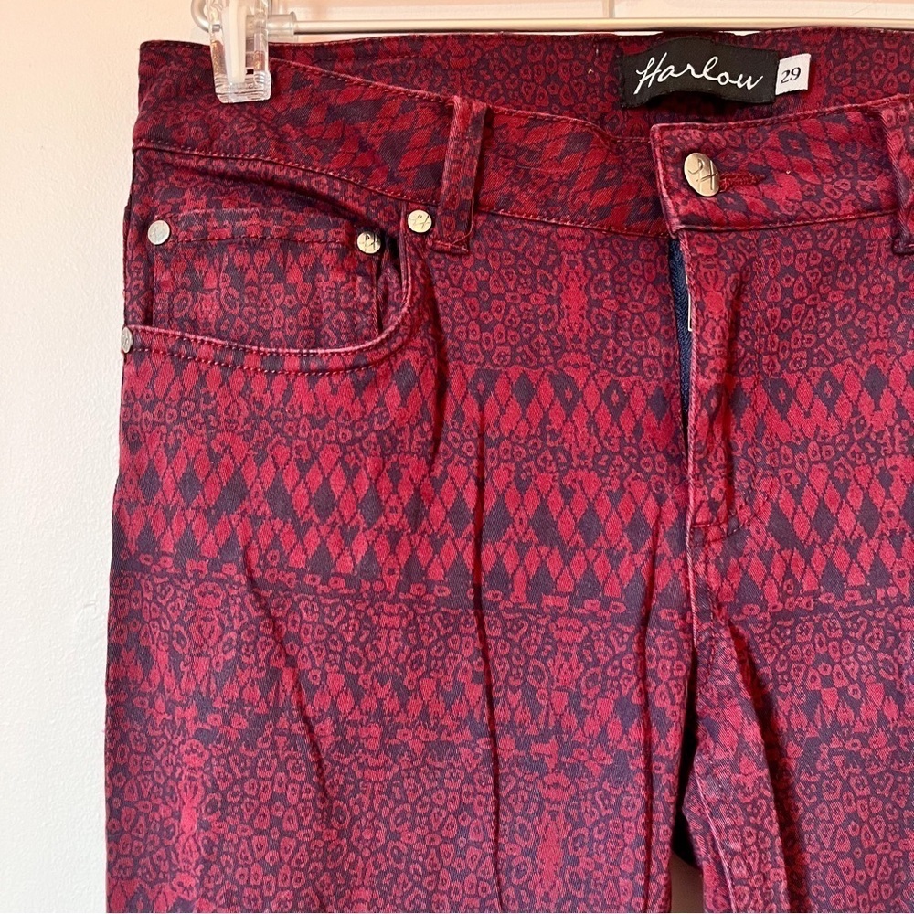 Harlow Maroon and Black Skinny patterned pants. Size 29.